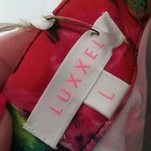 Luxxel halter dress size L NWT - Picture 9 of 11